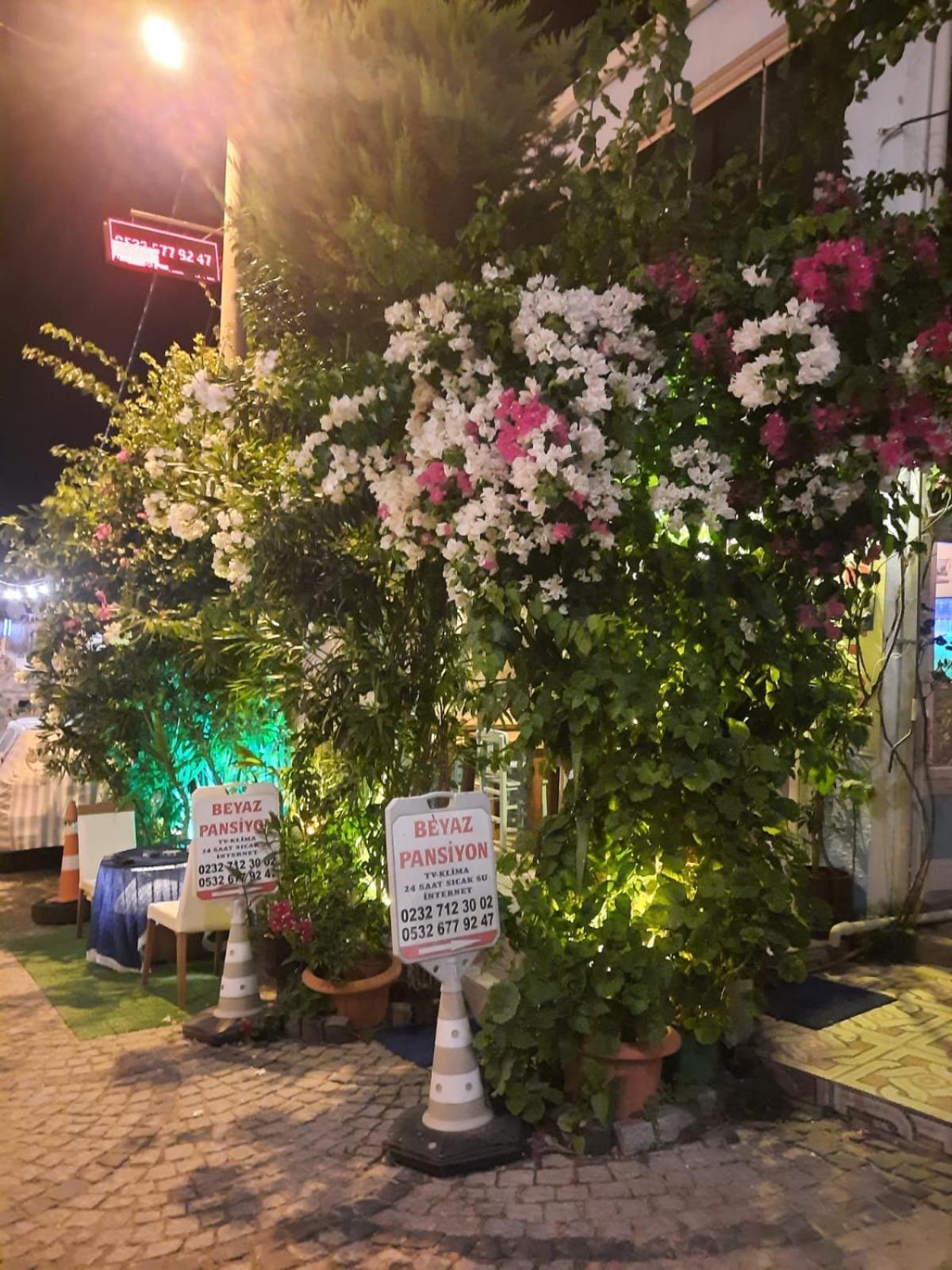 Beyaz Apart Pansiyon Cesme Exterior photo