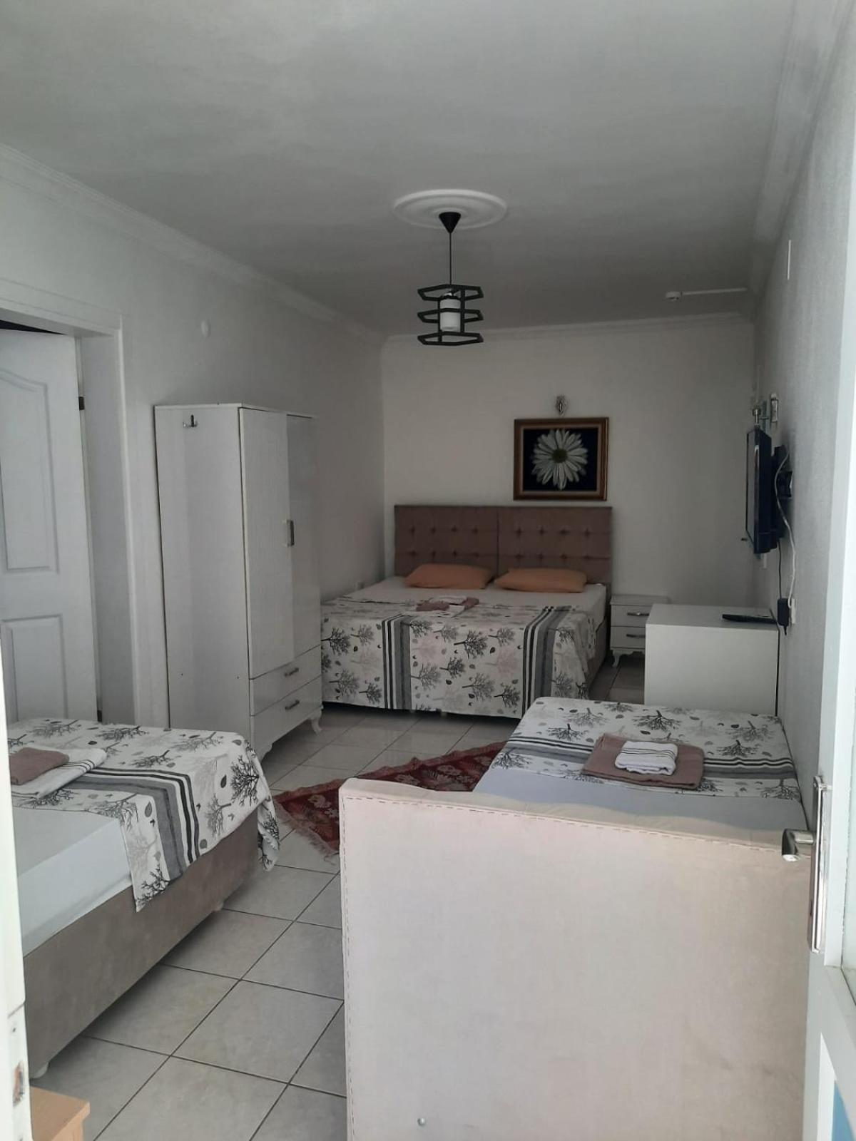 Beyaz Apart Pansiyon Cesme Exterior photo